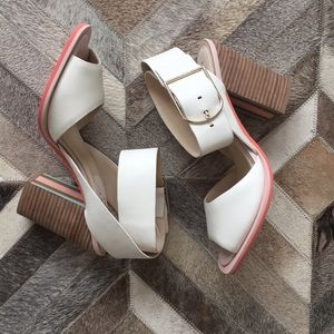 🆕 Ted Baker CBN Swimmers Embroidered Heels